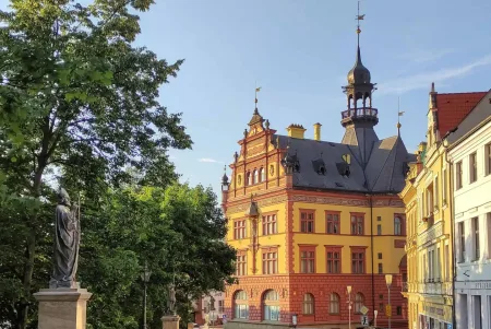 Chrudim: Od kostelních věží až k vodnímu kolu