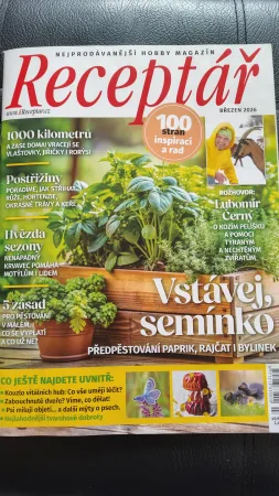 Titulní strana časopisu Receptář z března 2026 s bylinkami